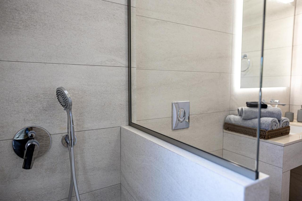 Meraviglia Residence - Amethyst Apartment Аргостолион Екстериор снимка