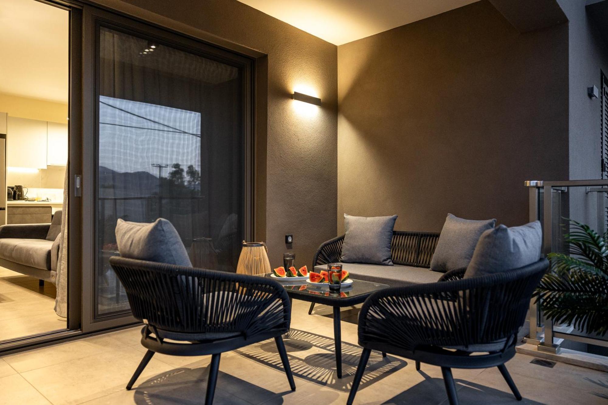 Meraviglia Residence - Amethyst Apartment Аргостолион Екстериор снимка