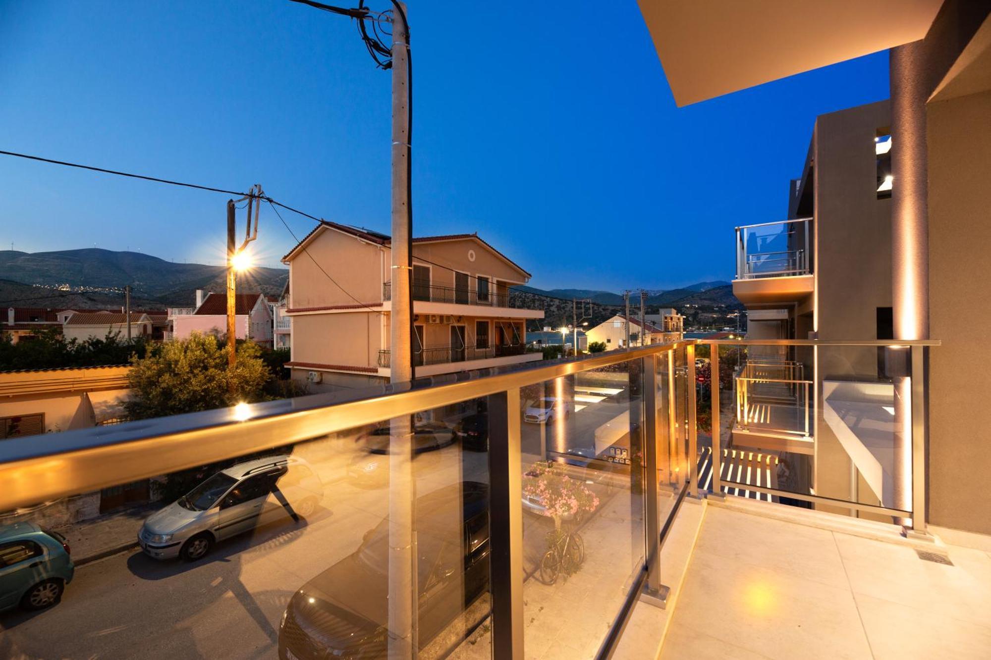 Meraviglia Residence - Amethyst Apartment Аргостолион Екстериор снимка
